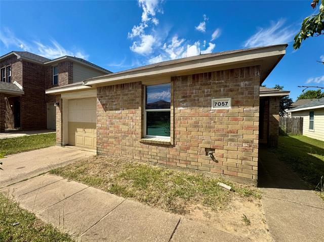 Building Photo - 7057 Wax Berry Dr