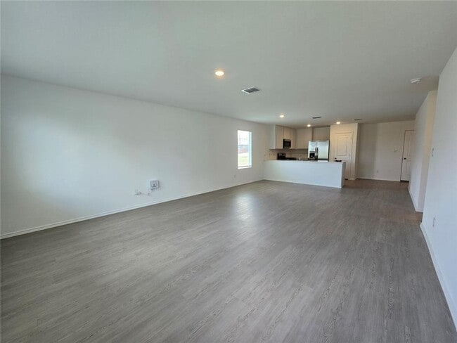 Photo - New Build - Be the First to Rent!