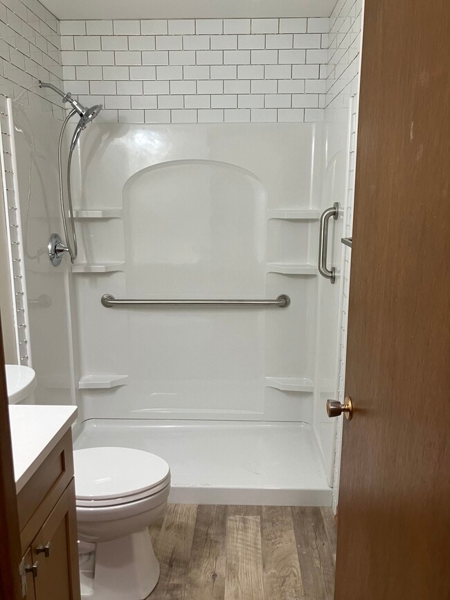 Photo - 3984 Owen Center Rd Unit 1