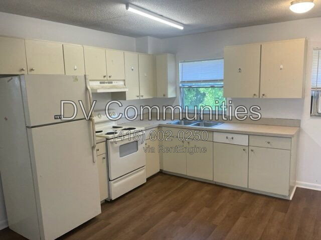 Photo - 3800 18th Ave S Unit 4