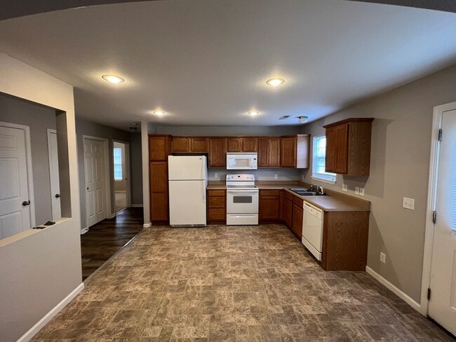 15543 Trailside Ln Unit B
