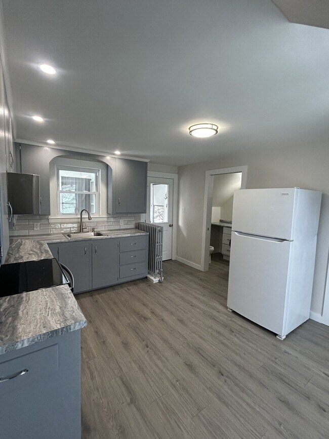 Photo - 14 Summer St Unit 2