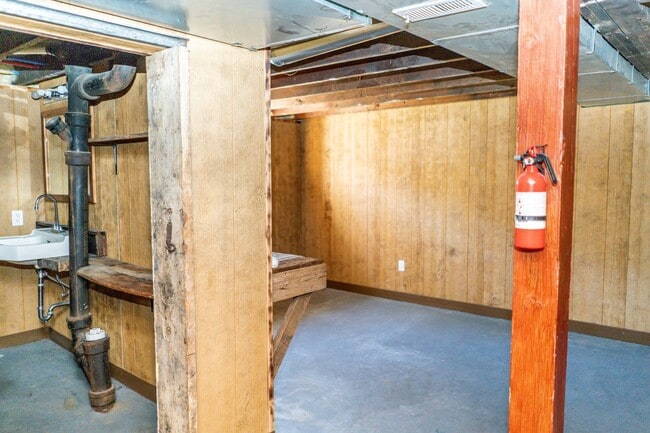 Photo - Spacious 2 bedroom 2 bath house