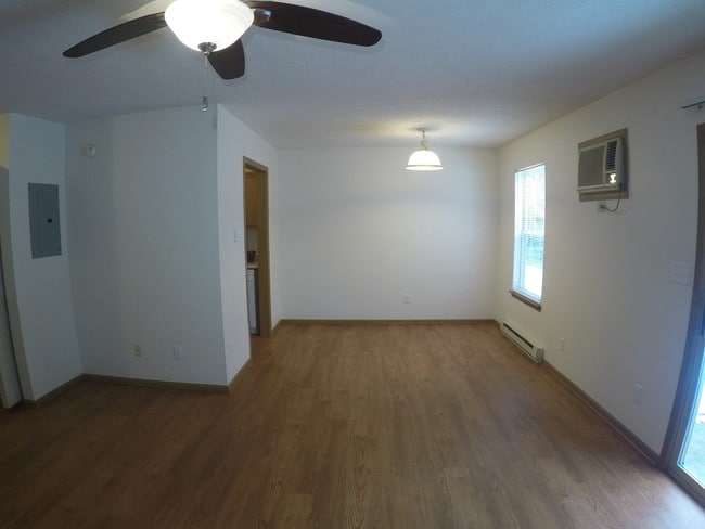 Photo - 2803 S. Beck Lane