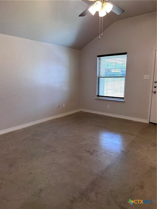 Photo - 1239 Liberation Ln