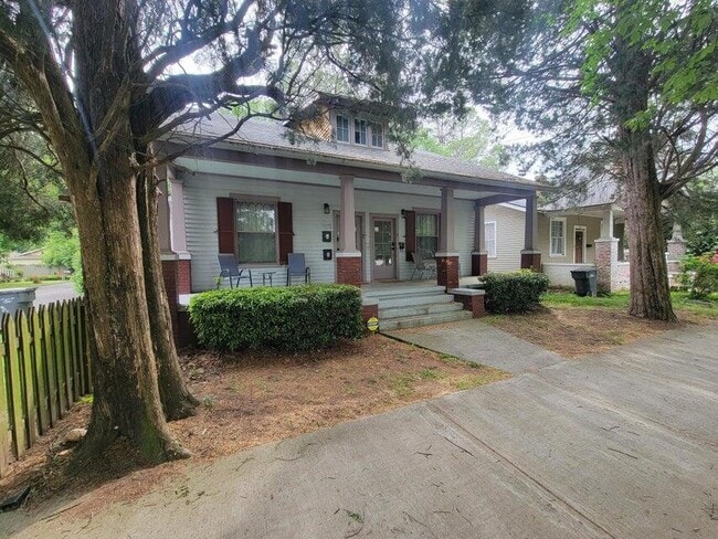 Building Photo - 116 Broad St Unit C