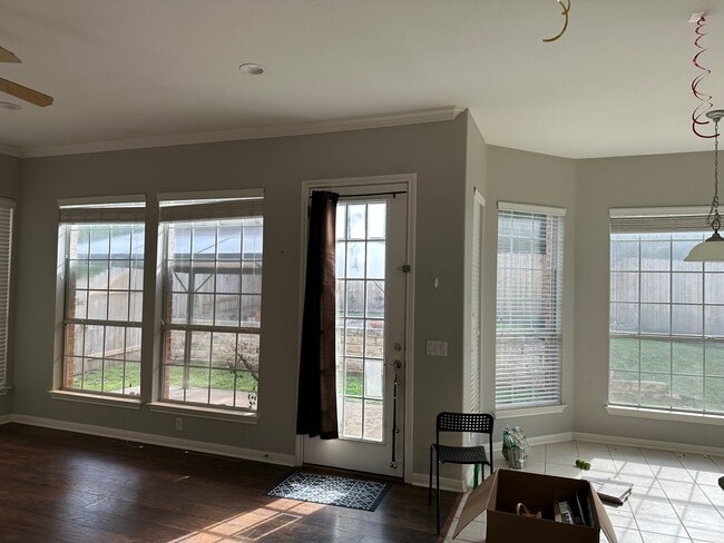 Photo - 10416 Canyon Vista Way