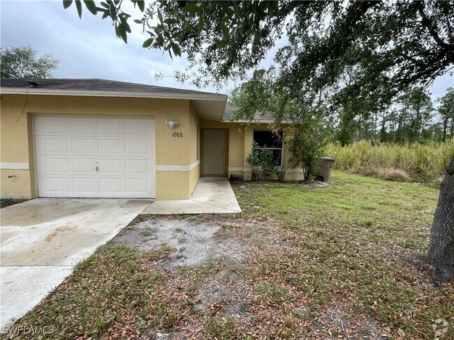 Building Photo - 1088 Jaguar Blvd Rental