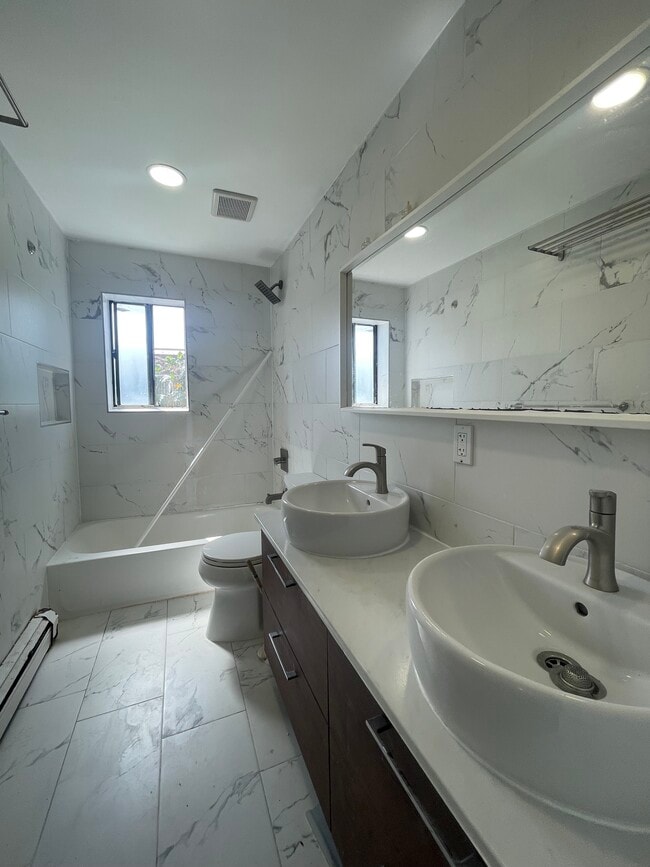 Photo - 6154 Riverdale Ave Unit 6154