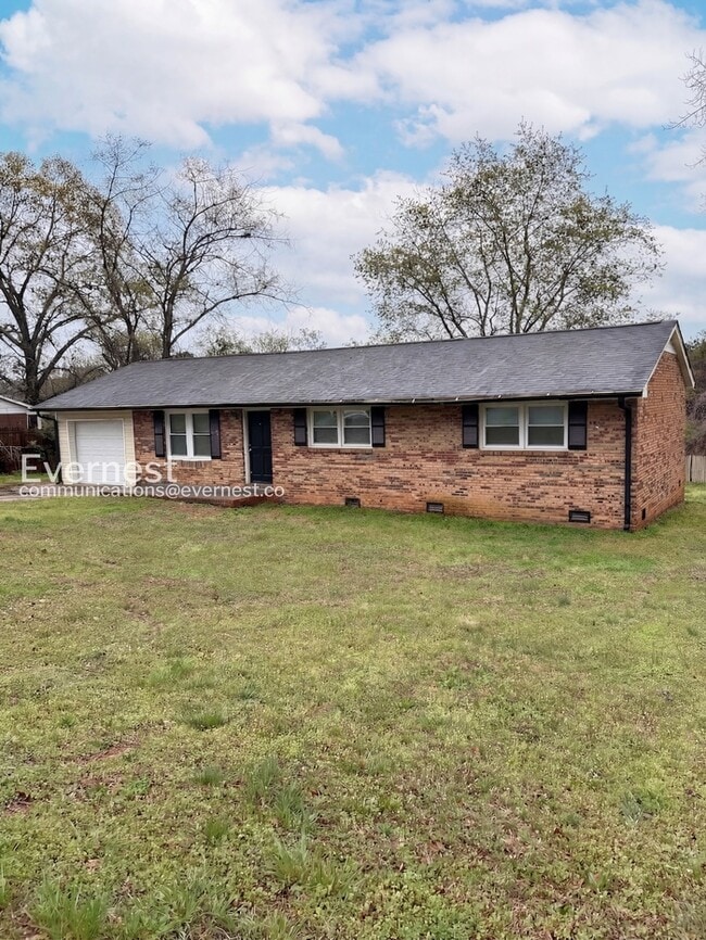 Photo - 4026 Angus Dr