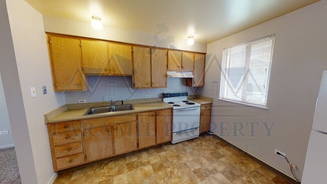 Photo - 411 S 26th St Unit 9