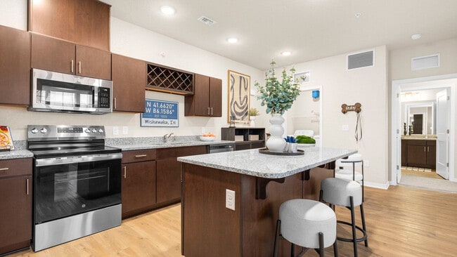 Photo - Springs at Mishawaka