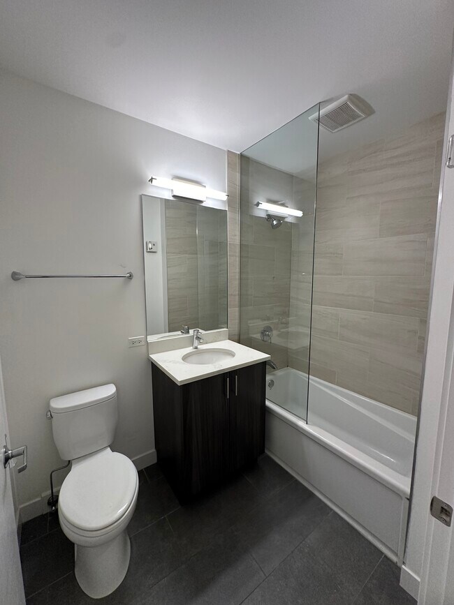 Photo - 1509 N Western