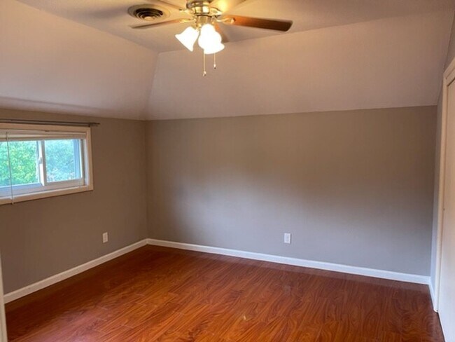 Photo - 808 N Lincoln Ave