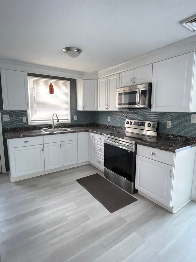 4 Strafford Rd Rental For Rent in Dover, NH