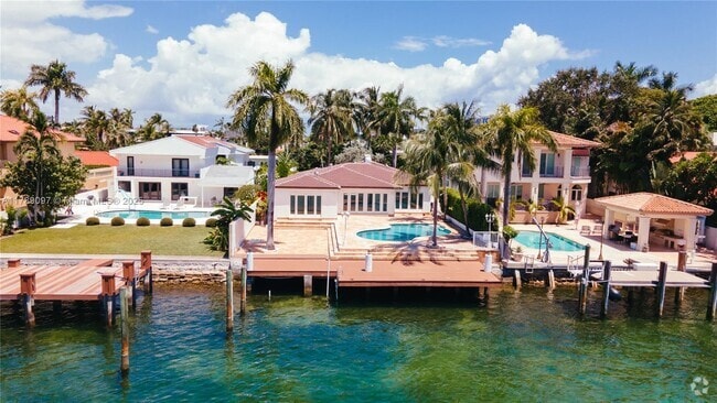 Building Photo - 72 S Hibiscus Dr Rental