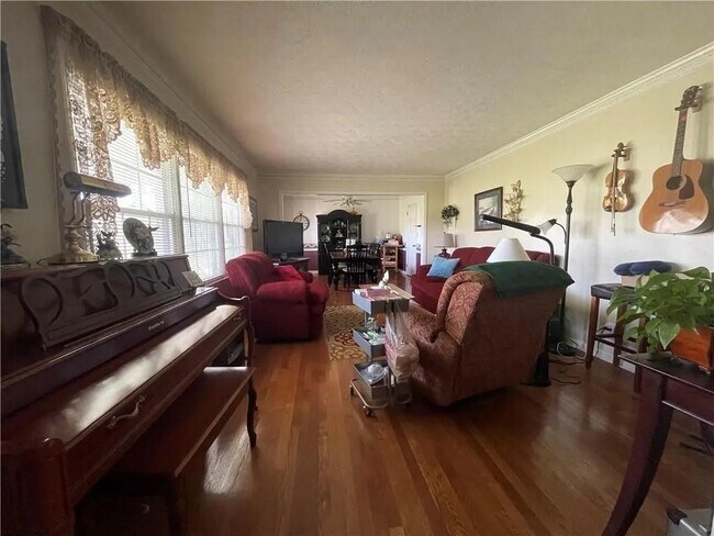 Photo - 3633 Loganville Hwy SW