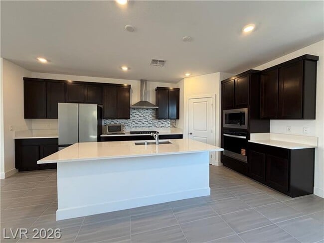 Photo - 7346 Pioneer Way