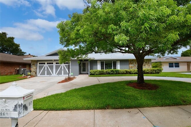 Building Photo - 6690 Burning Tree Dr Rental
