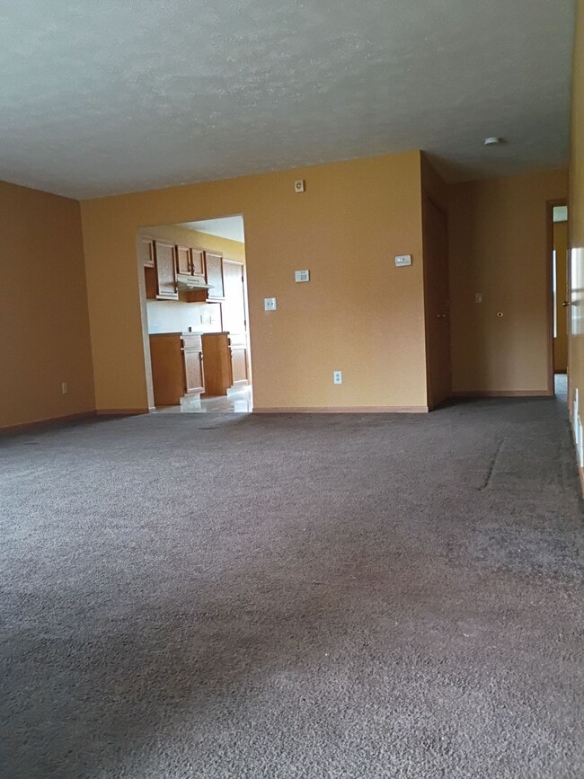 Photo - 2960 Megan Cir