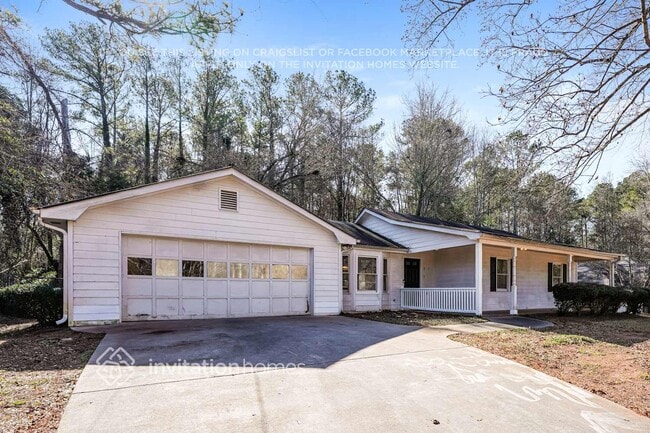 Building Photo - 825 Rambling Rose Ct NW