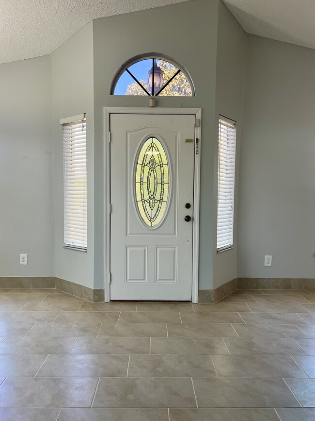 Photo - 2386 Harbor Town Dr