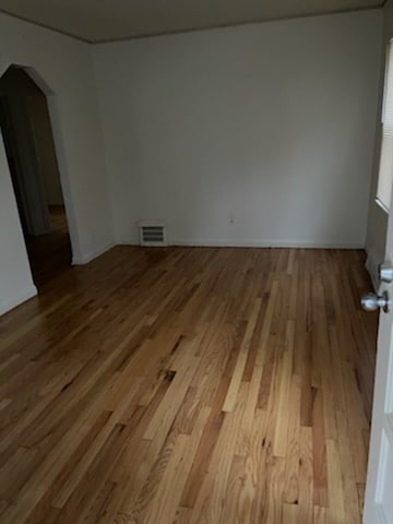 Photo - 253 W Chesterfield St