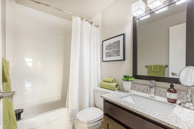 Photo - Huntington Towers