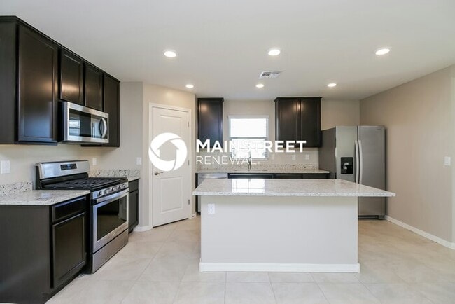 Photo - 4 Bedroom Pet-Friendly Home in Phoenix, AZ...