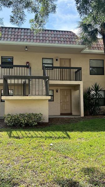 Building Photo - 6796 Palmetto Cir N Rental