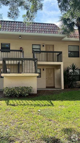Building Photo - 6796 Palmetto Cir N Rental
