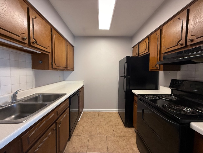 Photo - 11271 Florida Blvd