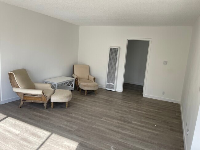 Photo - 1611 Brockton Ave Unit 9