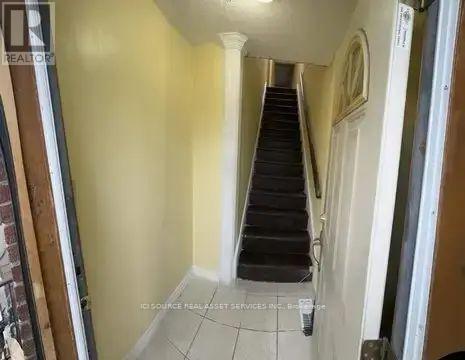 Photo - 2609 Kingston Rd