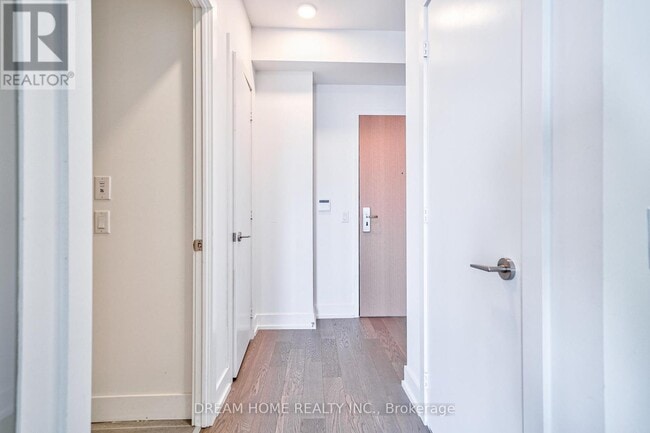 Photo - 7 Grenville St Unit 4509