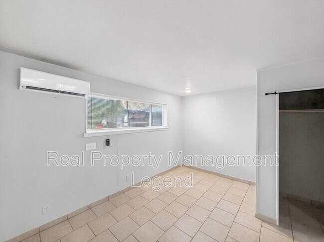 Photo - 4029 Mather Ct