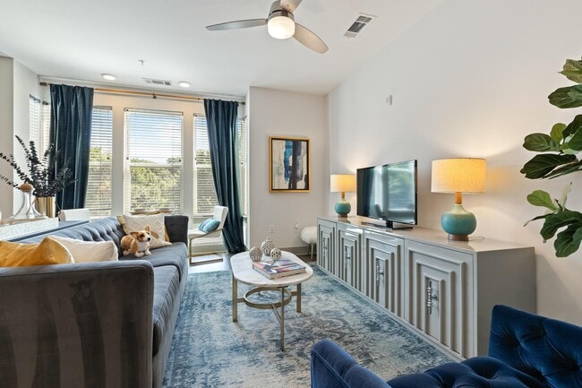 Photo - XThe Dartmouth North Hills Apartments