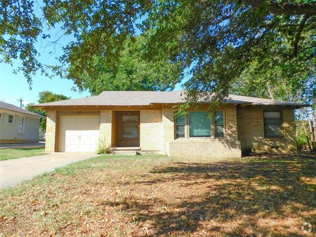 Building Photo - 1502 Linden Dr Rental