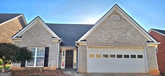 Photo - 1055 Livery Cir