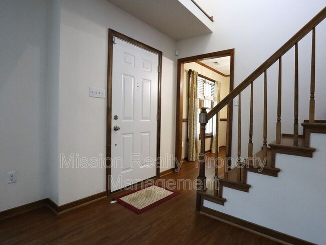 Photo - 6402 Willow Landing Way