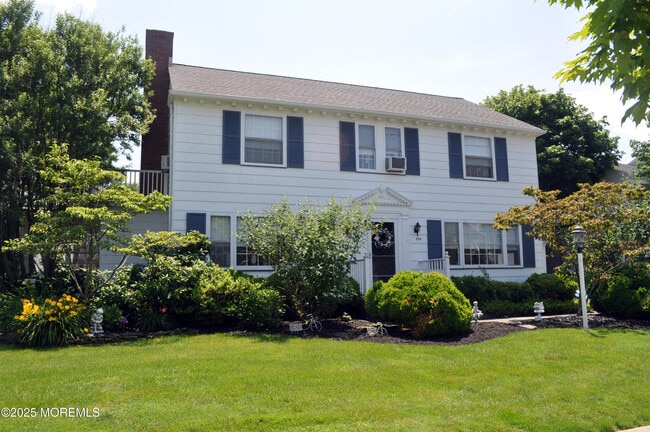 Photo - 204 Neptune Pl