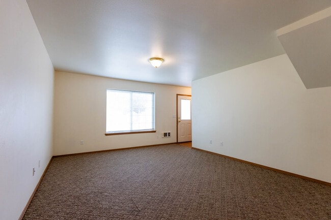 Photo - 1505 N Brook Ct