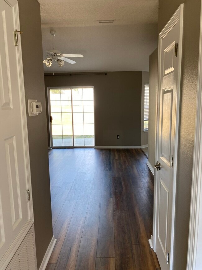 Photo - 7344 Gordon Evans Rd