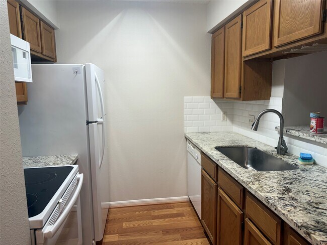 Photo - 2120 El Paseo St Unit 1808