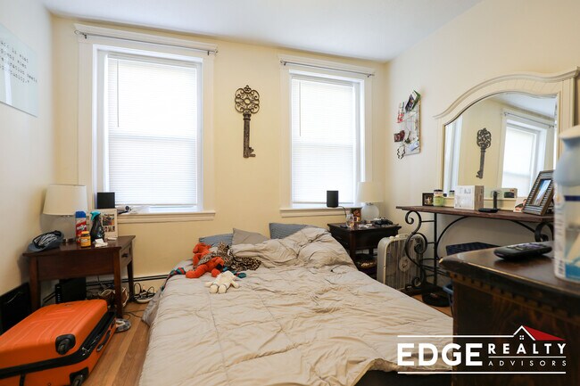 Photo - 24 Wallingford Rd Unit 2