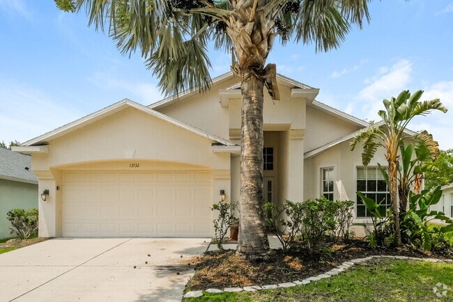 Building Photo - 13532 Fladgate Mark Dr Rental