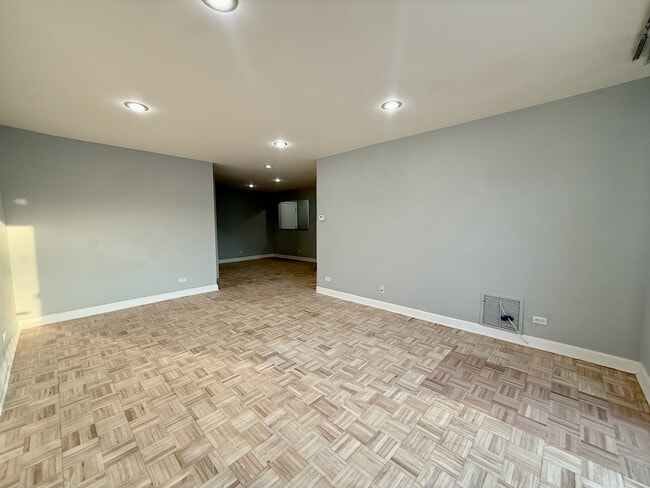 Photo - 1550 Sandpebble Dr Unit 306