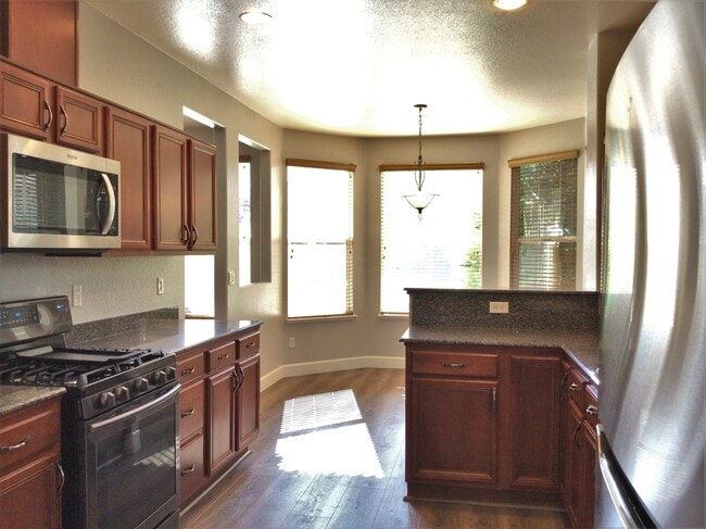 Photo - 5838 Rainier Peak Dr