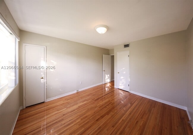 Photo - 47 Sidonia Ave Unit 47