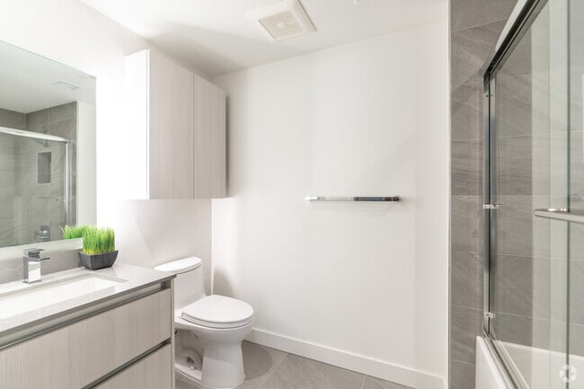 2BR, 2BA - 1,129 SF